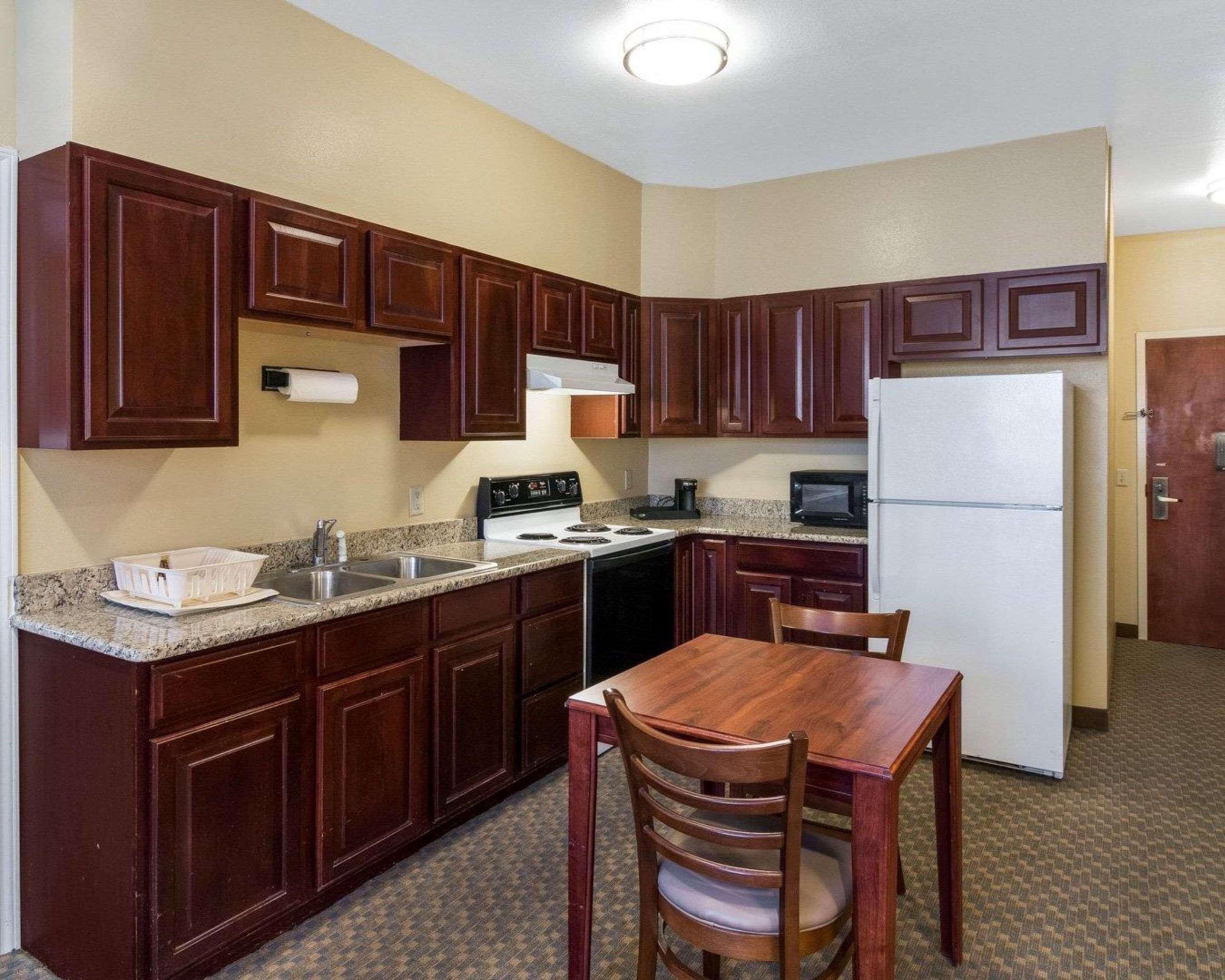 Quality Suites Midland North Loop 250 מראה חיצוני תמונה